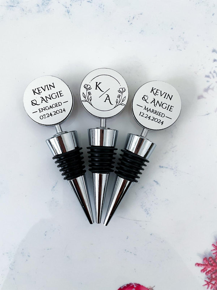 personalized wine stopper wedding gift for couple, custom wine bottle stopper, engagement gift for bride to be, newlywed gift, wedding favor