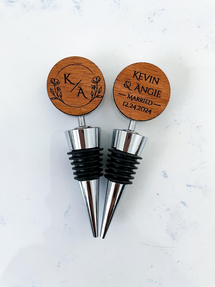 personalized wine stopper, wedding gift, custom wine bottle stopper, engagement gifts for couple unique, newlywed gift, wedding party favor