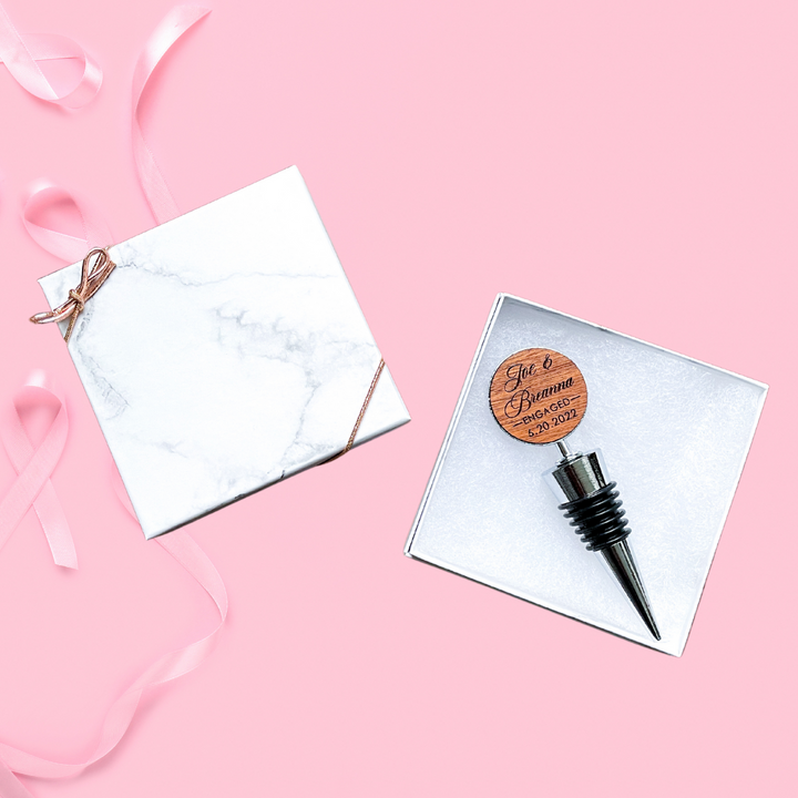 Custom design personalized wine stoppers engraved bottle stopper for couples celebrating weddings anniversaries or engagements handcrafted luxury bar decor accessory elegant wine lover gift idea and lasting keepsake for romantic and meaningful celebrations