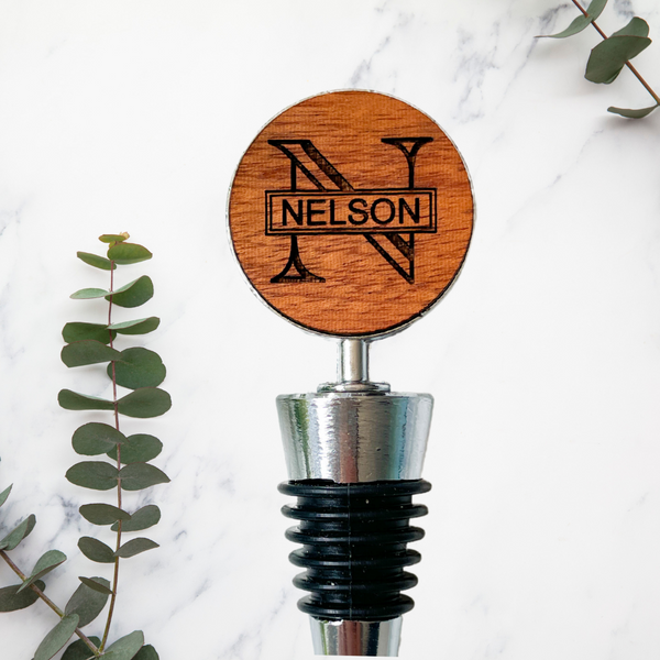 Custom monogram personalized wine stoppers engraved for wedding anniversary or engagement elegant handcrafted bottle stopper perfect for couples luxury wine lover accessory and thoughtful keepsake adding sophistication to romantic celebrations and memorable gifting moments
